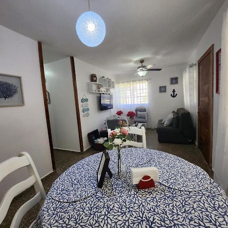 Beachfront Apartment, Quiet 4 Beds, 1 Bath, Ac, Wi-Fi, Hot Water, In Paraiso Near Los Patos エクステリア 写真